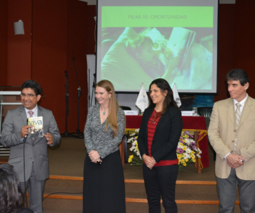 Formación en Colegio Adventista 2