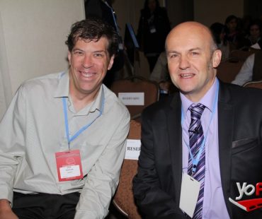 Erik Pakulak y Paul H Jones